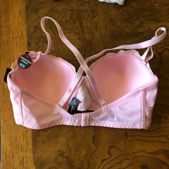 René Rofe lingerie Bra.  Convertible straps - Picture 6 of 8